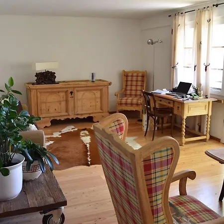 25 Apartmán